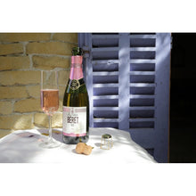 Încarcă imaginea în vizualizatorul Galerie, Le Petit Béret Rosé Spumant - Vin Fără Alcool

