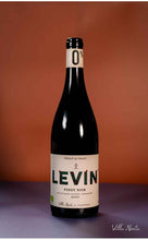 Încarcă imaginea în vizualizatorul Galerie, Levin - Pinot Noir 0%
